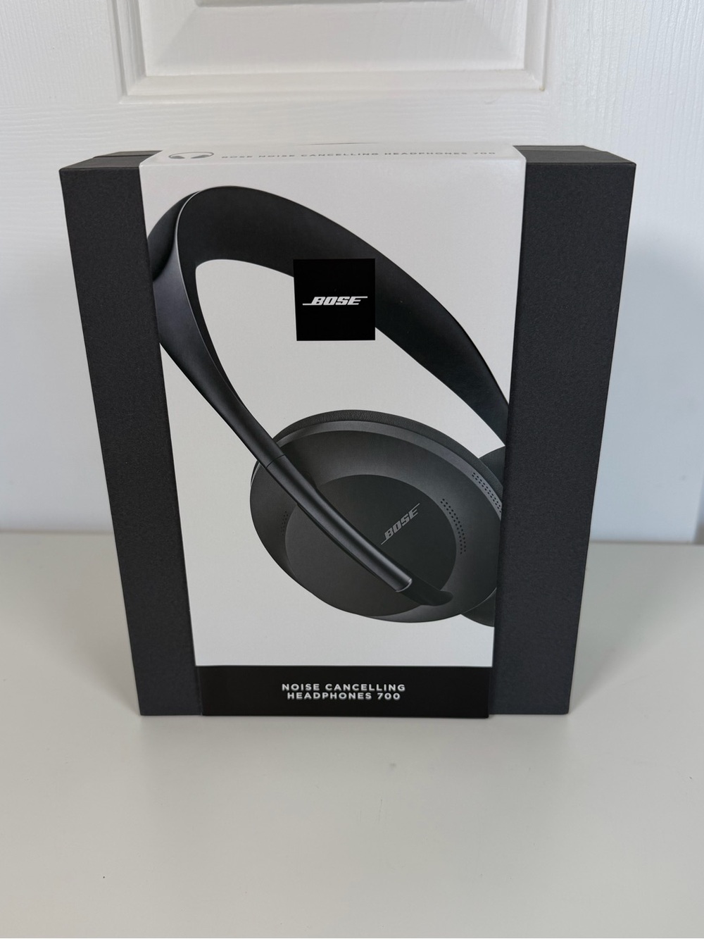 Bose NC700 Noise Cancelling Bluetooth Wireless Headphones - Excellent Condition